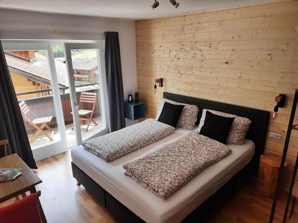 Ferienhaus Enzian Prägraten Exterior foto