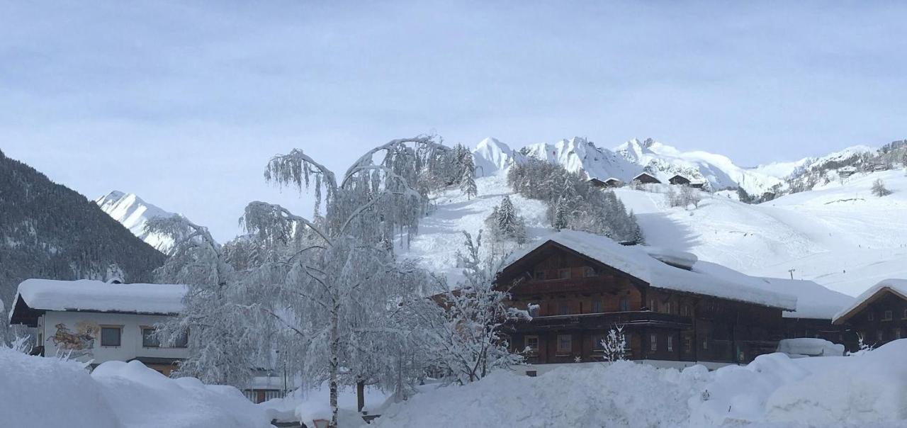 Ferienhaus Enzian Prägraten Exterior foto