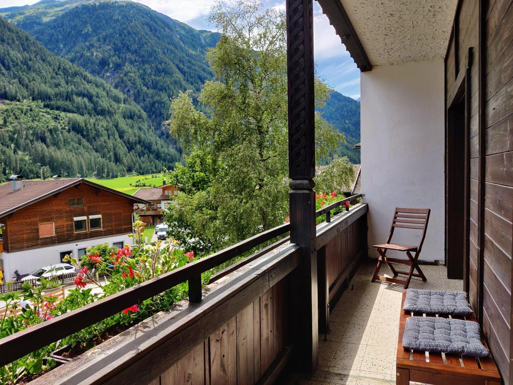 Ferienhaus Enzian Prägraten Zimmer foto